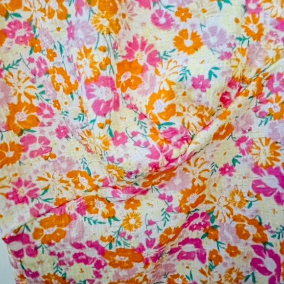 ONLY floral top size M. Never worn in excellent condition - Picture 5 of 5